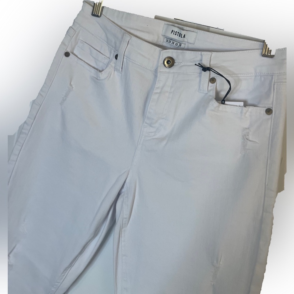 NWTA. Pistola White denim. Size 28/6. Stretch.